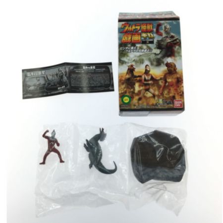  BANDAI ウルトラ怪獣戯画