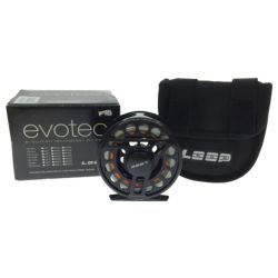 ▼▼ LOOP 釣り具 フライリール 箱・ケース付き FW5-7 Aランク