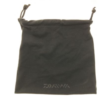  DAIWA ダイワ スピニングリール 目立った傷や汚れなし LT4000-CXH