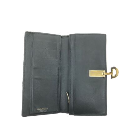  Salvatore Ferragamo サルヴァトーレフェラガモ レディース 長財布 ガンチーニ レザー ゴールド金具 ブラック