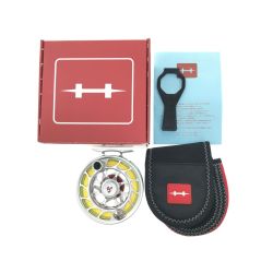 ▼▼ HATCH 釣りリール フライリール 5 Plus Iconic Clear/Red Aランク