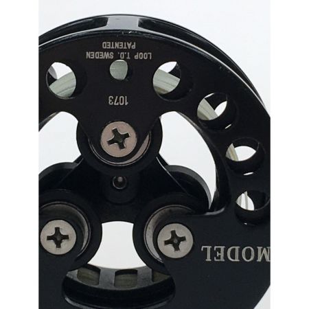  LOOP 釣り用具 フライリール LOOP  ケース付属 小型 MODEL1 ブラック