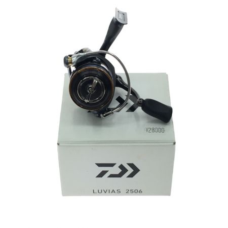  DAIWA ダイワ 釣り用品 スピニングリール 15ルビアス2056 箱付属 15ﾙﾋﾞｱｽ 00055634 グレー