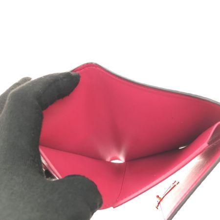  LOUIS VUITTON ルイヴィトン ポルトフォイユ カプシーヌ コンパクト 三つ折り財布 M62157