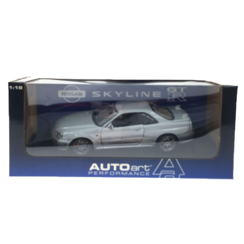AUTO art  オートアート　スカイライン　GT-R 34 シルバーシルバー