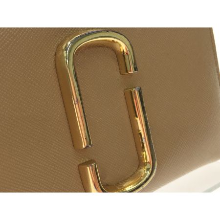 MARC JACOBS マークジェイコブス 二つ折り財布 スナップショット M0013356 グリーン×ベージュ