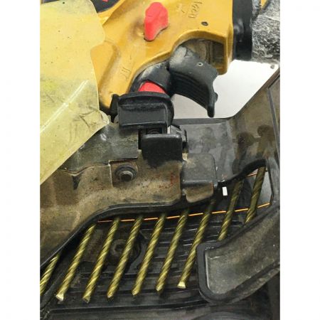  HITACHI 日立 高圧90mmロールエア釘打ち機 持ち手滑り止め貼り付け跡あり ケース付属  NV90H ゴールド