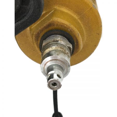  HITACHI 日立 高圧90mmロールエア釘打ち機 持ち手滑り止め貼り付け跡あり ケース付属  NV90H ゴールド