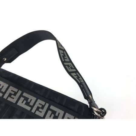  FENDI フェンディ ズッカ キャンバス ミニショルダー バケットバッグ  ブラック