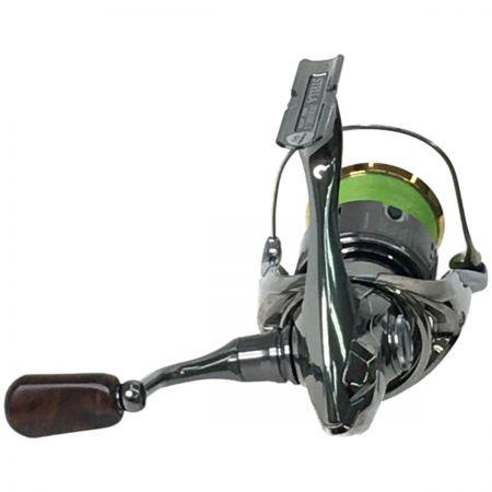  SHIMANO シマノ スピニングリール 18ステラ 箱・保存袋付属 微弱なゴリ感あり 18ｽﾃﾗ2500SHG 03802