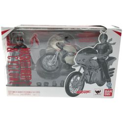 ▼▼ BANDAI バンダイ S.H.Figuarts 仮面ライダー旧2号＆サイクロン号（改造Ver.）セット Bランク