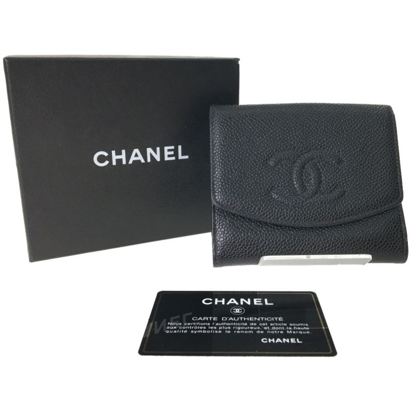 中古】 CHANEL シャネル レディース 二つ折り財布 キャビアスキン W