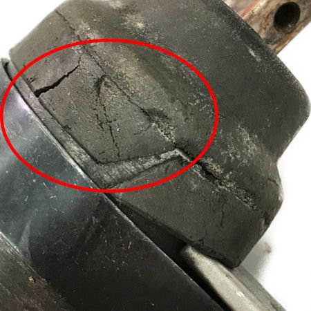  HITACHI 日立 インパクトレンチ タッパ チャック部分破損有 UT14Y グリーン