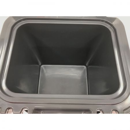  YETI イエティ クーラーボックス ローディ24 チャコール