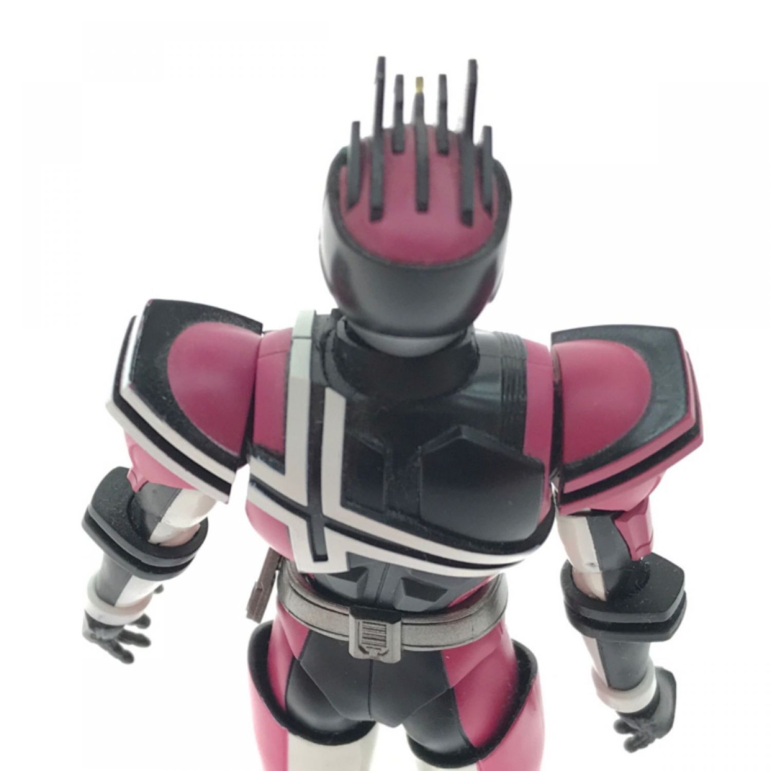 中古】 BANDAI バンダイ S.H.Figuarts 仮面ライダーディケイド ネオ