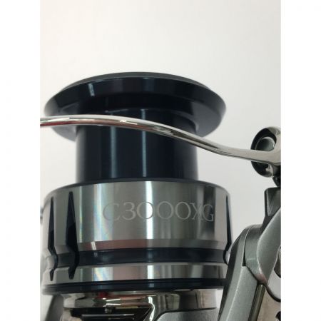 SHIMANO シマノ スピニングリール 箱付属 19 STRADIC ストラディック C3000XG