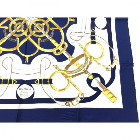  HERMES エルメス スカーフ Eperon d’or 黄金の拍車 ホワイトｘネイビー