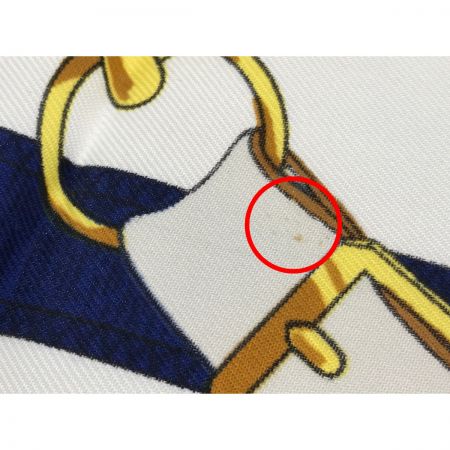  HERMES エルメス スカーフ Eperon d’or 黄金の拍車 ホワイトｘネイビー