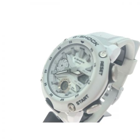  CASIO カシオ メンズ腕時計 デジアナウォッチ G-SHOCK Gショック カーボン クオーツ  GA-2000 ホワイトグレー