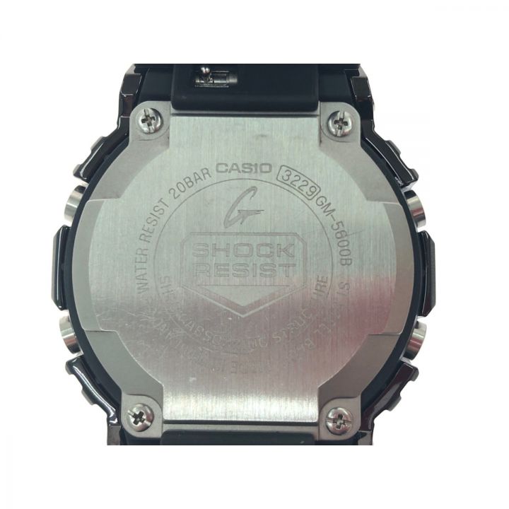 CASIO カシオ メンズ腕時計 クオーツ G-SHOCK Gショック デジタル メタルカバー ラバー スクエアフェイス  GM-5600B｜中古｜なんでもリサイクルビッグバン