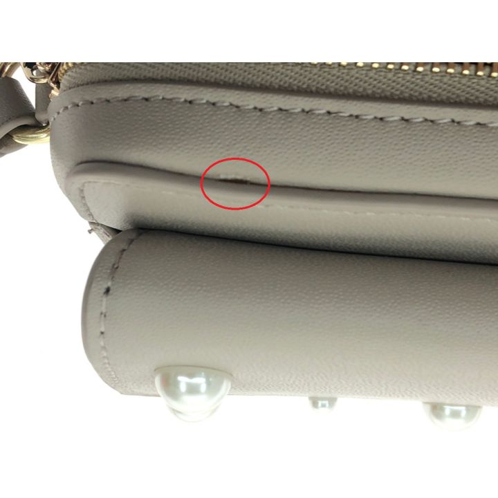 新品 フルラ パール ショルダーバッグ グレージュ  二次会点 FURLA - 新品 フルラ パール ショルダーバッグ グレージュ 二次会点の