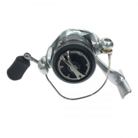  SHIMANO シマノ スピニングリール 15ストラディックC2000HGS 03409