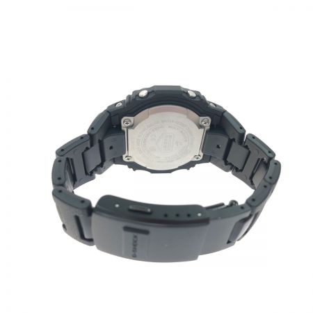  CASIO カシオ メンズ腕時計 電波ソーラー G-SHOCK Gショック デジタル コンポジットバンド スクエア GW-M5610UBC-1JF ブラック