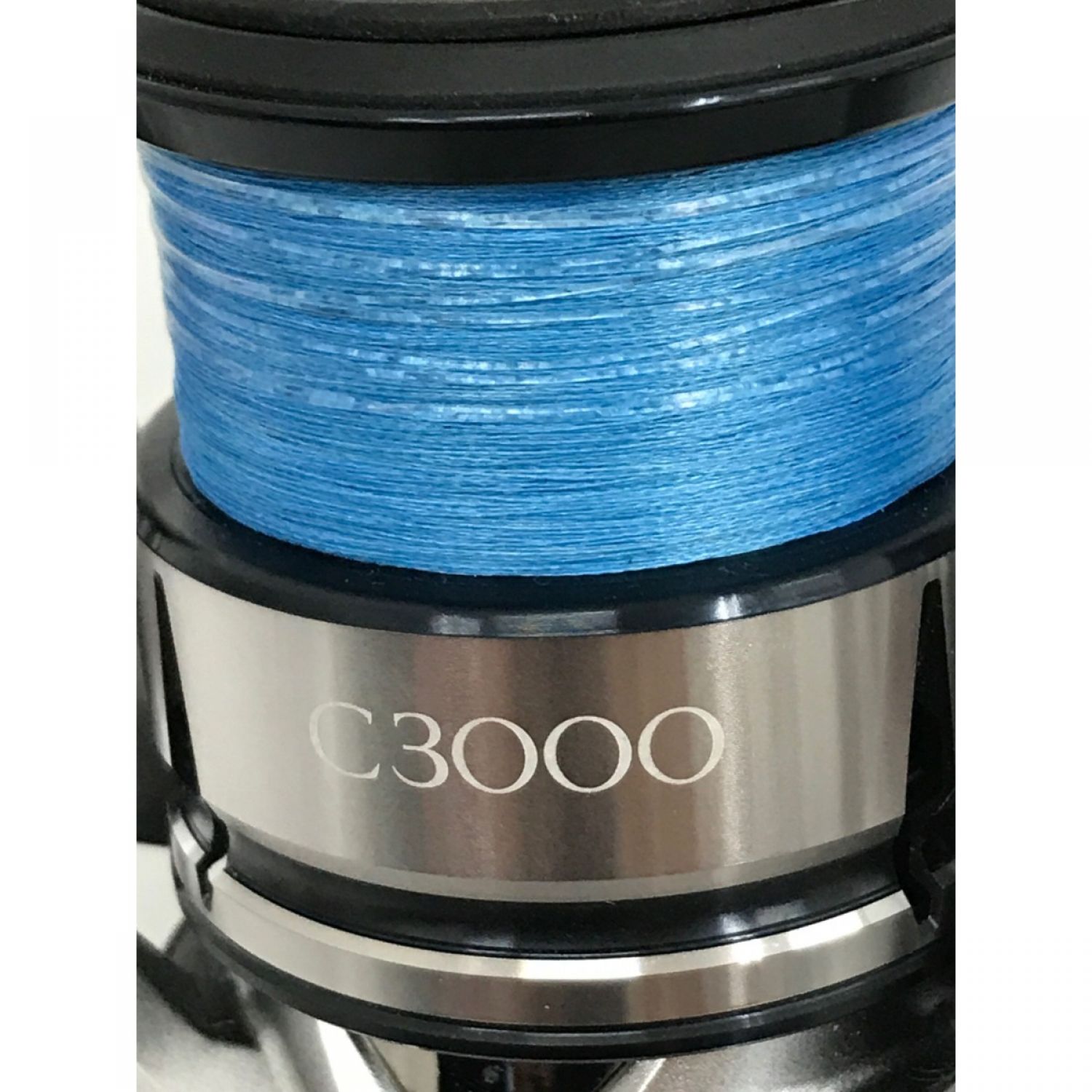 中古】 SHIMANO シマノ スピニングリール 19ストラディック C3000 箱