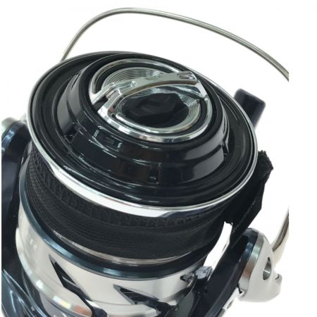  SHIMANO シマノ スピニン TWINPOWER ツインパワーSW 21ﾂｲﾝﾊﾟﾜｰSW14000XG 04231 替えスプール付属