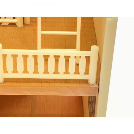   シルバニアファミリー 緑の丘の大きなお家開封品 おやすみベッドルーム未開封品 家具セット