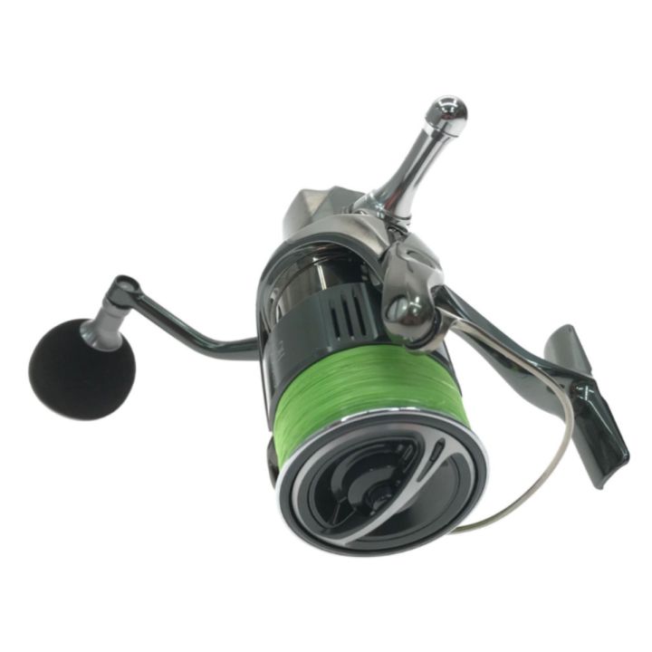 SHIMANO スピニングリール C3000MHG