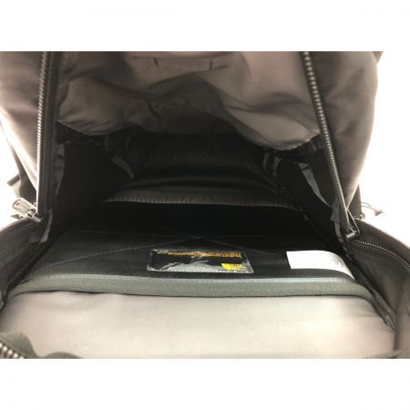  THE NORTH FACE ザノースフェイス ユニセックス リュック HOT SHOT SE 30L  NF0A3KYJ ブラック