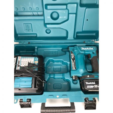  MAKITA マキタ 電動タッカ ST312D グリーン バッテリー1個 充電器付き