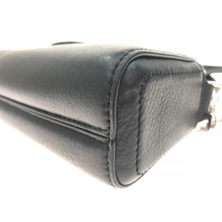  MARC JACOBS マークジェイコブス レディース 斜め掛け シャッター スモール カメラ バッグ M0009474 ブラック