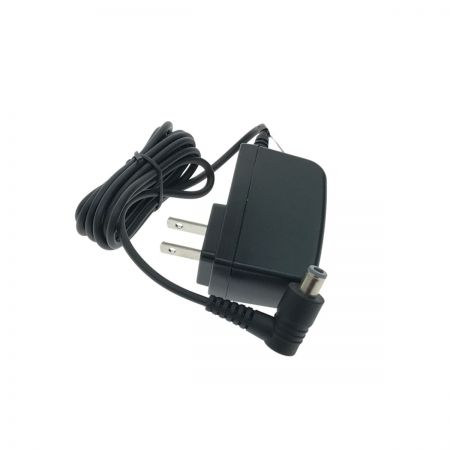  MAKITA マキタ  充電式クリーナー CL116DWI アイボリー