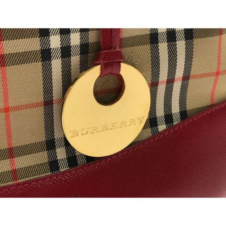  BURBERRY バーバリー ハンドバッグ チャームつき レッド