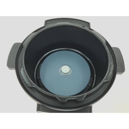  IRISOHYAMA アイリスオーヤマ 電気圧力鍋 KPC-MA3-B