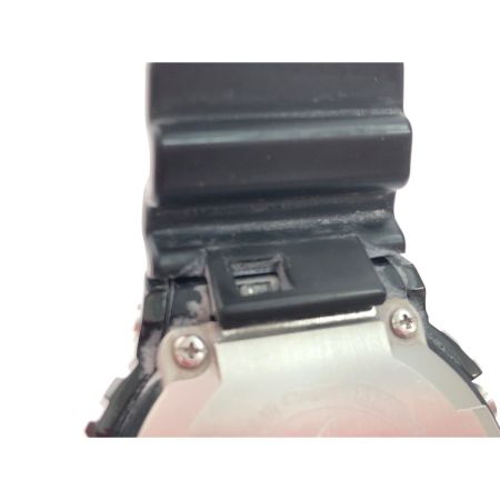  CASIO カシオ メンズ腕時計 クオーツ デジタルウォッチ G-SHOCK Gショック メタルベゼル GM-5600B