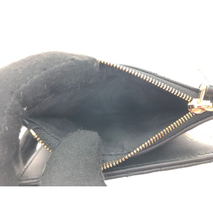 Christian Dior ディオール 二つ折り財布 Dior Caro ダリアウォレット  