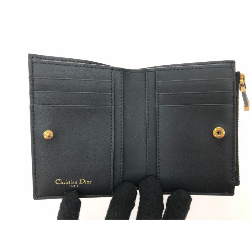 中古】 Christian Dior ディオール 二つ折り財布 Dior Caro ダリア ...