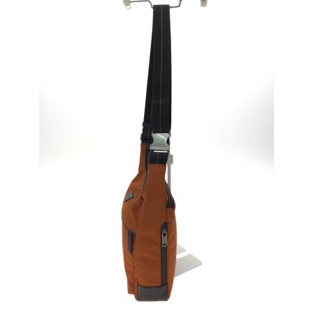  COACH コーチ ユニセックス ショルダーバッグ 斜め掛け ナイロン×レザー ヴァリック F70913 オレンジ