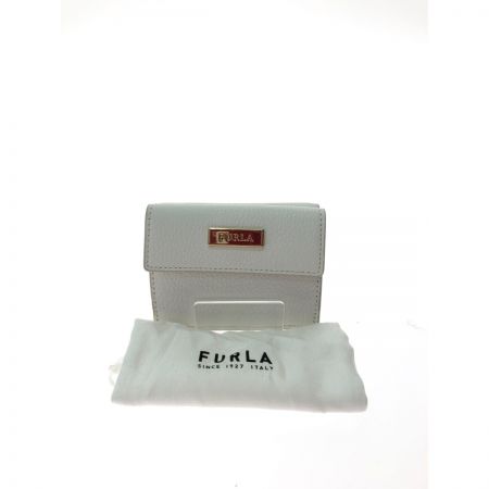  FURLA フルラ レディース 三つ折り財布 コンパクトウォレット ロゴプレート シボ革  ホワイト