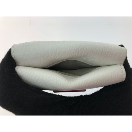  FURLA フルラ レディース 三つ折り財布 コンパクトウォレット ロゴプレート シボ革  ホワイト