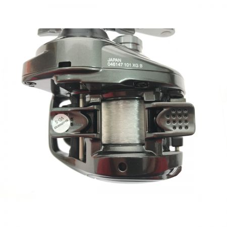  SHIMANO シマノ ベイトリール 23メタニウム 101XG  箱・説明書付 046147