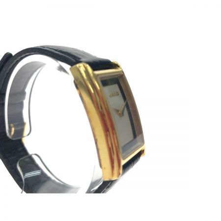  GUCCI グッチ レディース腕時計 クオーツ アナログ 裏蓋変色有 ベルト社外品 スクエアフェイス 2600L