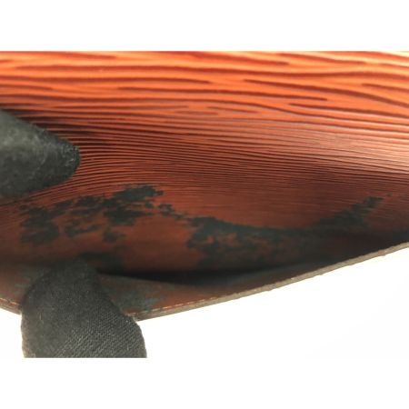  LOUIS VUITTON ルイヴィトン レディース ショルダーバッグ クロスボディ エピ サンクルー ポケット内劣化 M52193