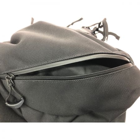  KUSHITANI バックパック リュック 約17L K-3587B ブラック