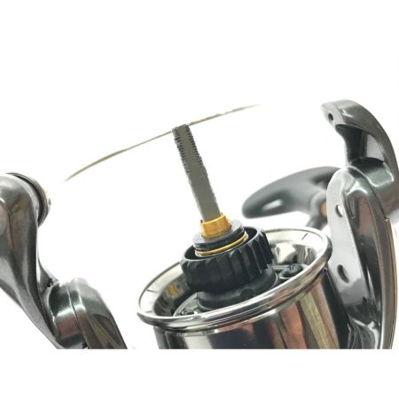  SHIMANO シマノ スピニングリール 24ツインパワー C3000XG 046826