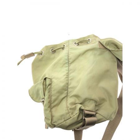  PRADA プラダ レディース リュックサック デイバッグ ナイロン ロゴ金具 VELA B6677F CAMMELLO