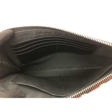  GUCCI グッチ メンズ クラッチバッグ GGスプリーム ナイトクーリエクラッチ タイガー ワッペン 496346 ブラック